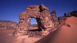 stliche Sahara, Libyen: Groe Expedition - Erodierter Felsen